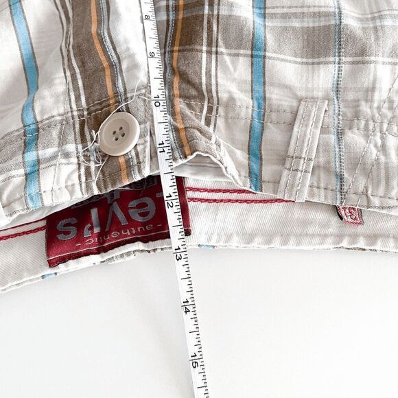 Levi's Mens Shorts Authentic Red Tab Plaid Pattern Zip Casual Multicolored Sz 31 - Picture 6 of 9